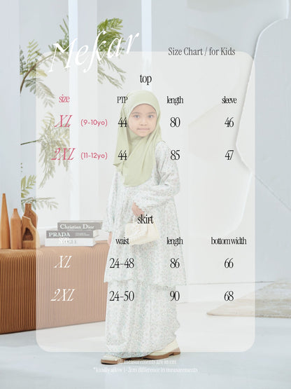Mekar Kurung