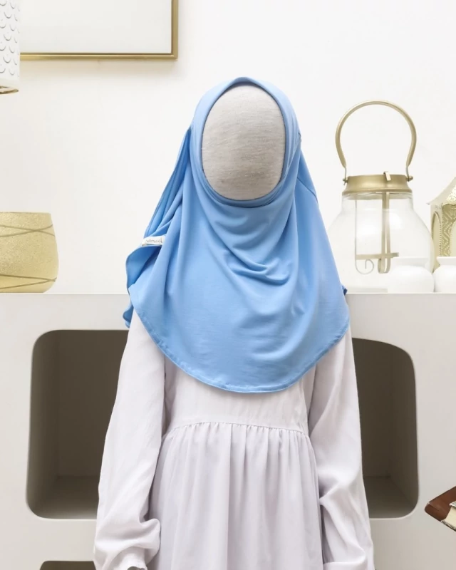 Zakia Hijab