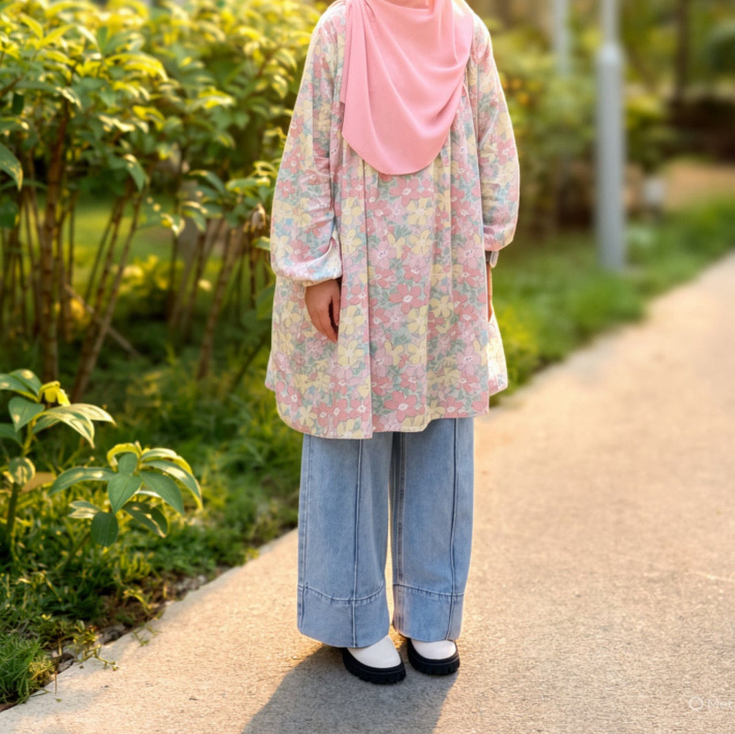 Wonderland Blouse