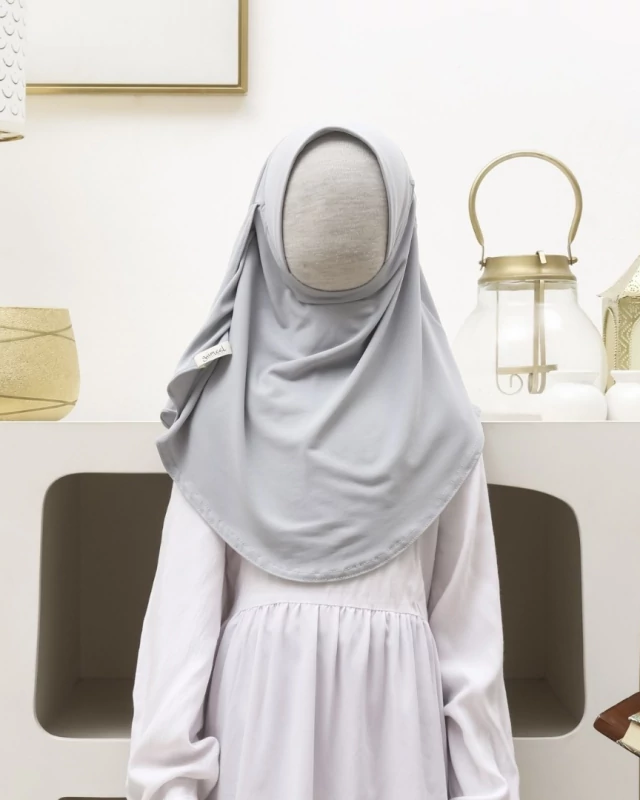 Zakia Hijab
