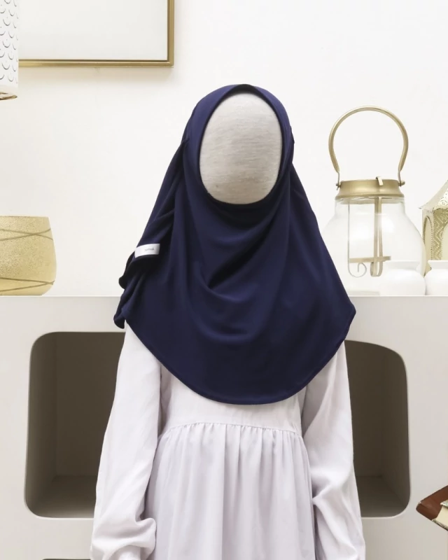 Zakia Hijab