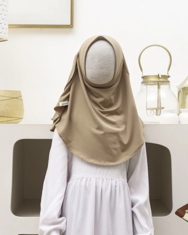 Zakia Hijab