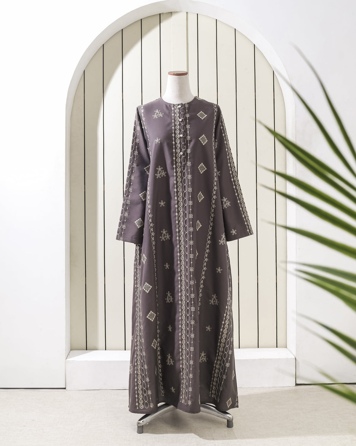 Adira Abaya