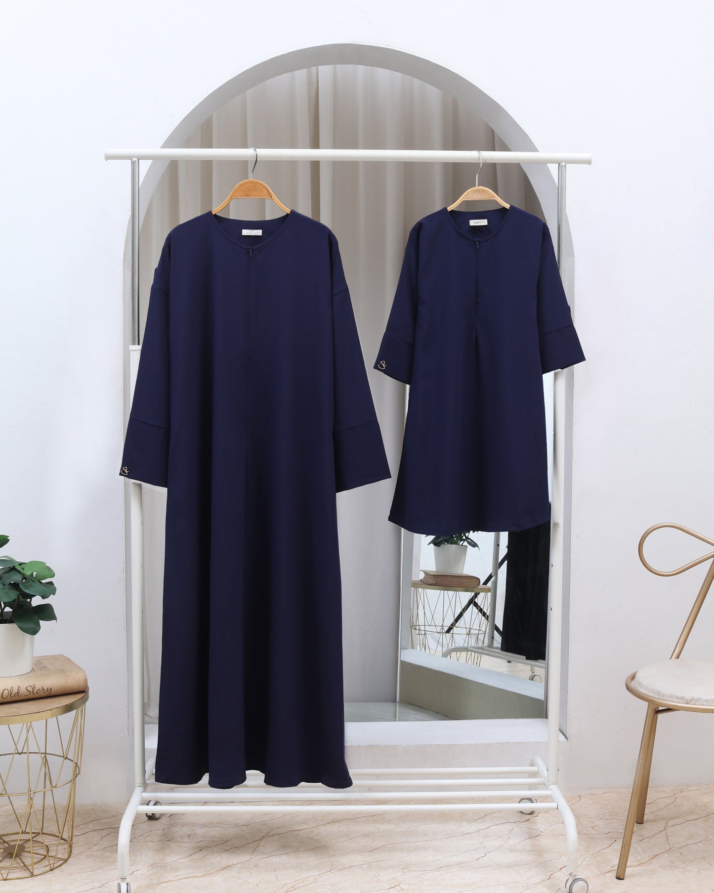 Hanin Dress