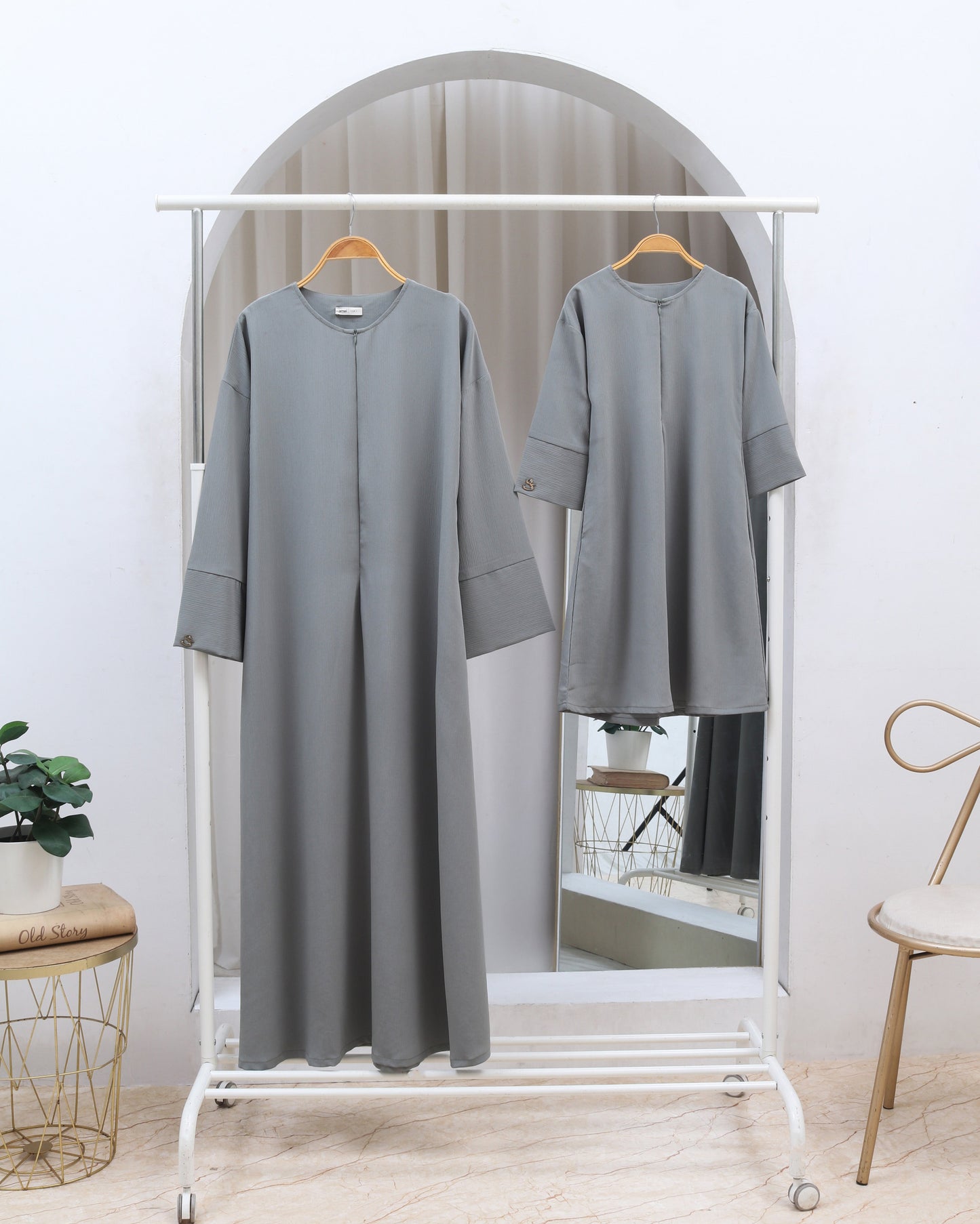 Hanin Dress