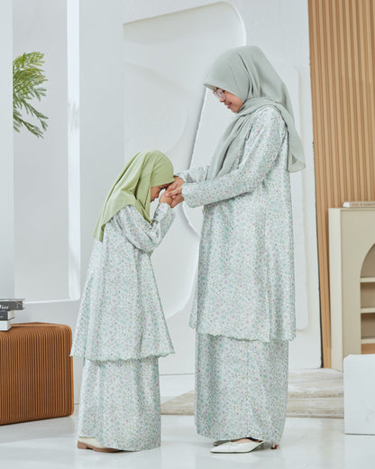 Mekar Kurung
